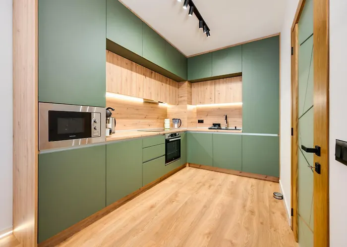 Stylish Flat With Parking For 4 Guest Lägenhet